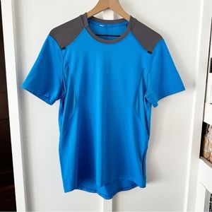LULULEMON blue run short sleeve shirt